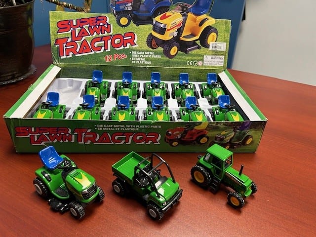 Super Farm Tractor Display Box